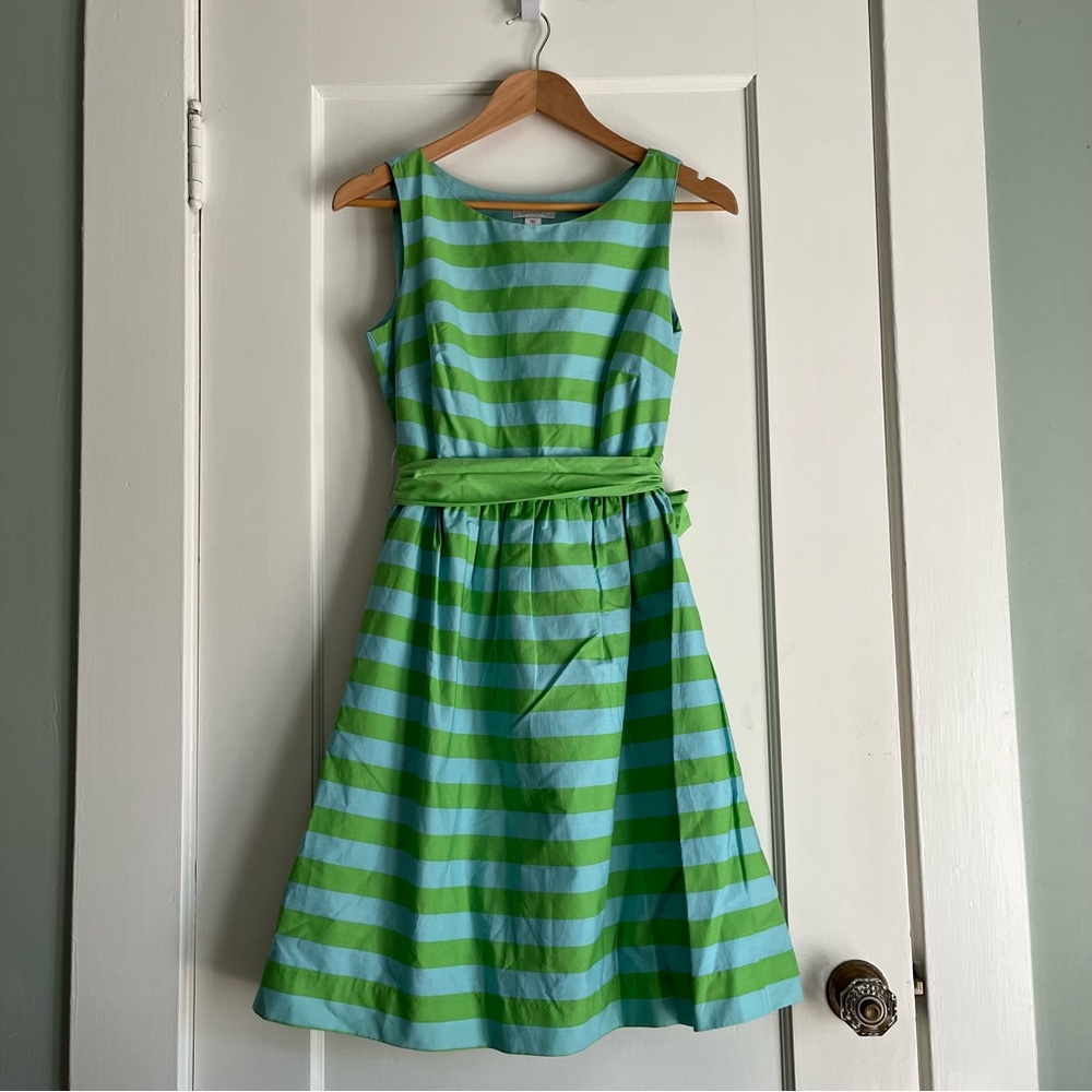 Garnet Hill size 2 cotton blue and green fit and flare dress